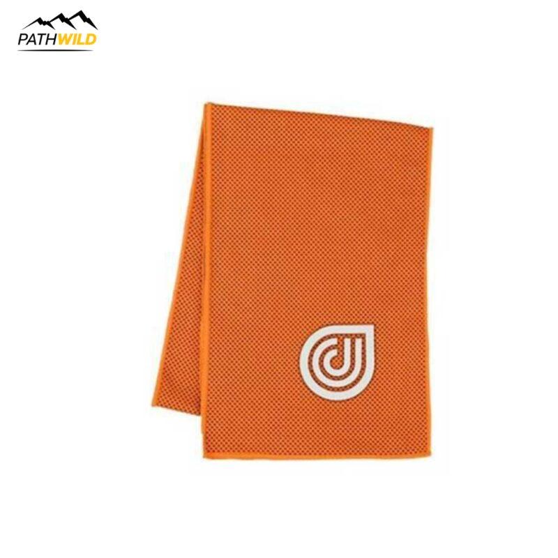ผ้าเย็นเอนกประสงค์ Coolcore Chill Sport Cooling Towel